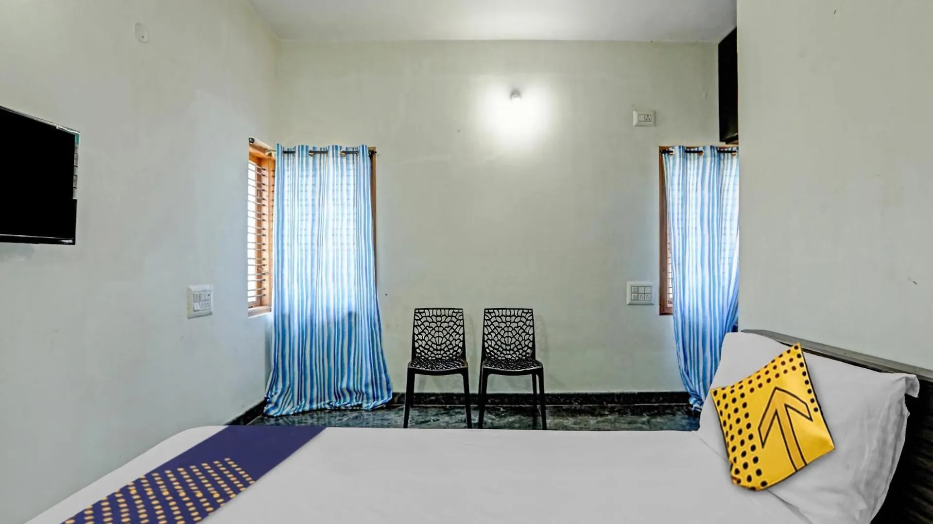 Spot On Sri Durga Residency Hd Kote Hotel Mysore